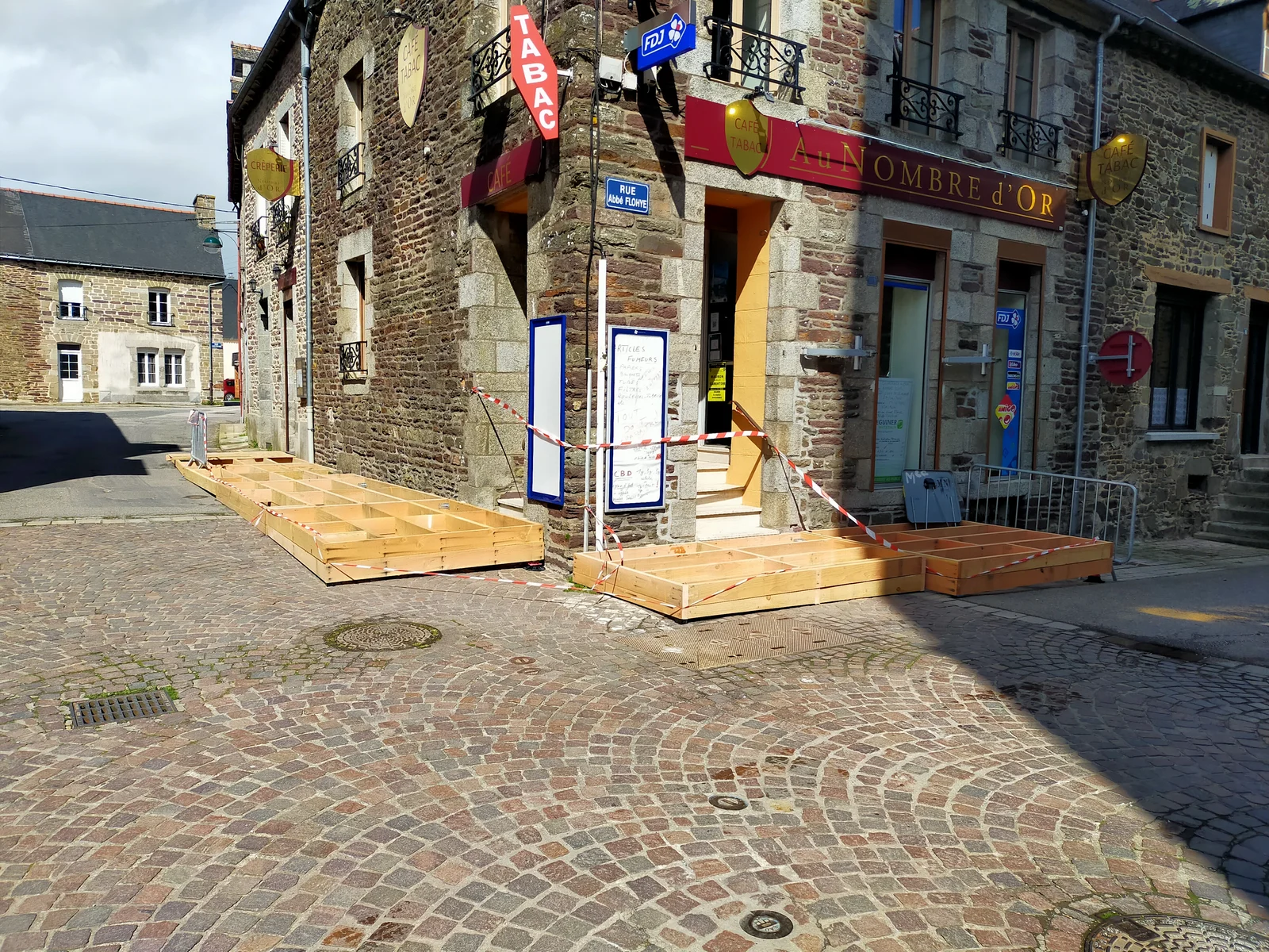 Charpente pour terrasse bois local Mauron Nombre dOr, vue 2